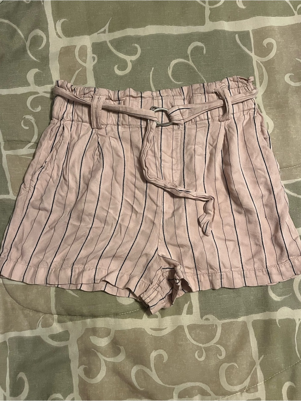 Love Tree Women's M Pink/Black Striped Paperbag Elastic Waist Buckle Shorts